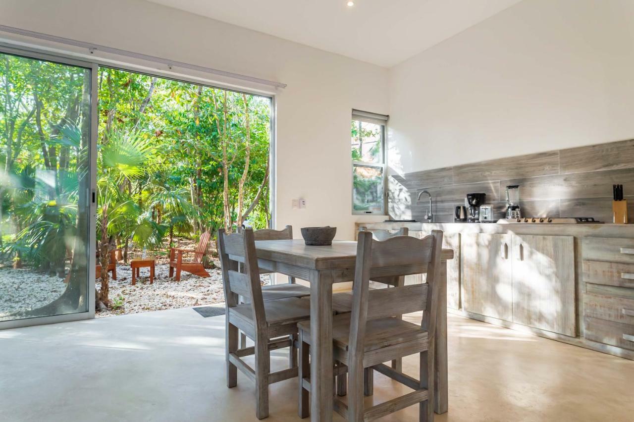 Villa Flor De Mayo Tulum Pueblo Buitenkant foto